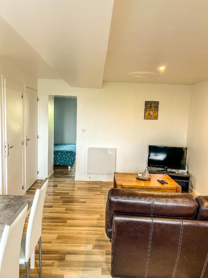 Chaleureux T2 Meuble 5Mn Alencon Apartment Cuissai Exterior photo